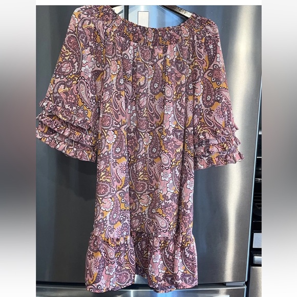 XL Pink Peach Paisley DRESS Wide Stretch Neck Ruffle Trumpet Sleeve RUFFLE HEM - Picture 4 of 14